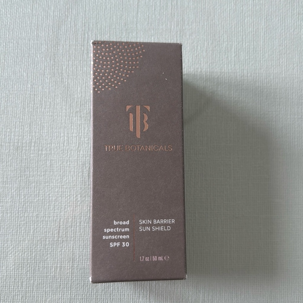 True Botanicals Skin Barrier Sun Shield spf 30